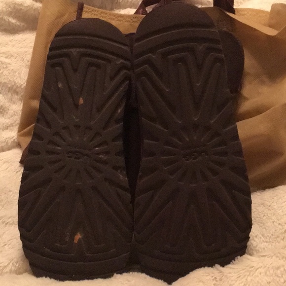 Ugg Boots - Picture 2 of 6
